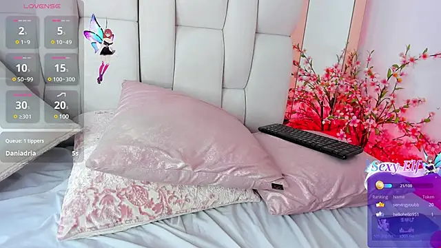 kylie sexy2000 online show from February 2025 07:17:01 PM