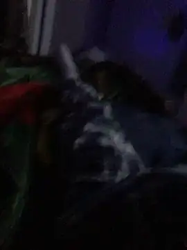 Snapshot of Hugetings chatting on December 2024 03:16:02 PM Hugetings online show from December 2024 03:16:02 PM