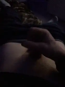 Snapshot of Hugetings chatting on December 2024 05:29:02 AM Hugetings online show from December 2024 05:29:02 AM