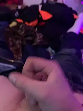 Hugetings online show from March 2026 02:10:01 PM