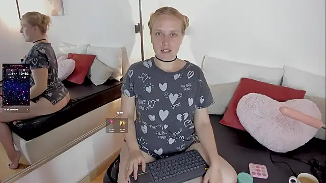 EmilySumer online show from April 2026 04:03:01 AM