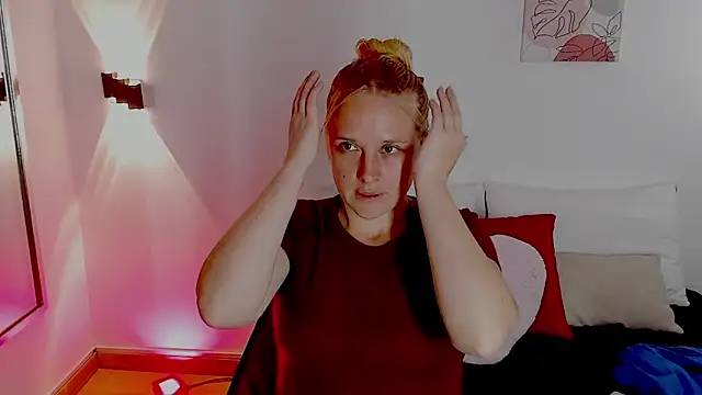 EmilySumer online show from May 2026 10:19:02 PM