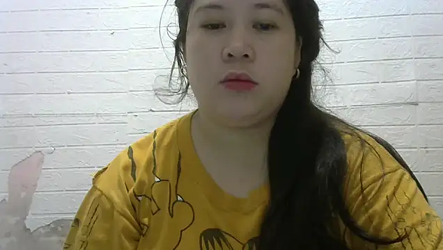 Snapshot of hotsexylyn chatting on September 2025 05:29:02 AM hotsexylyn online show from September 2025 05:29:02 AM