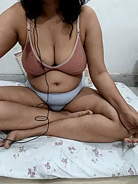 Rubyrosemumbai online show from May 2026 10:07:02 AM