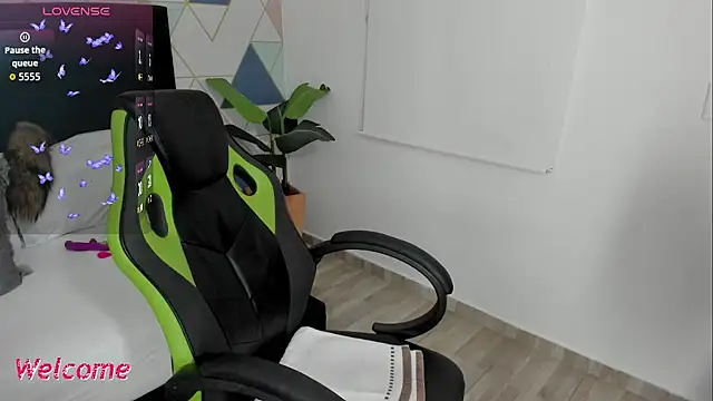 gisela27 online show from November 2025 12:31:02 PM