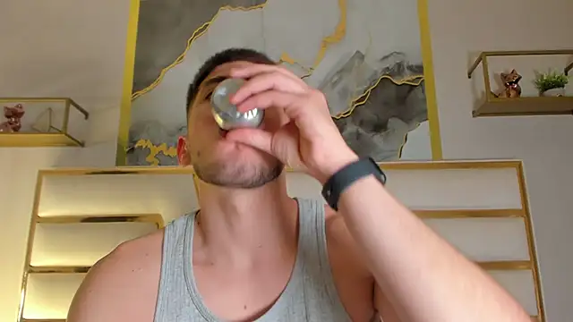 SebastianMaximoff online show from January 2025 12:40:02 PM
