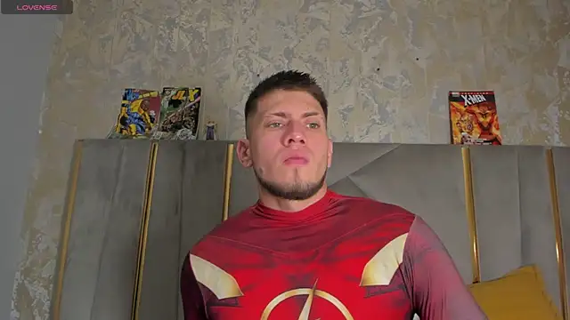 SebastianMaximoff online show from November 2025 08:01:01 PM