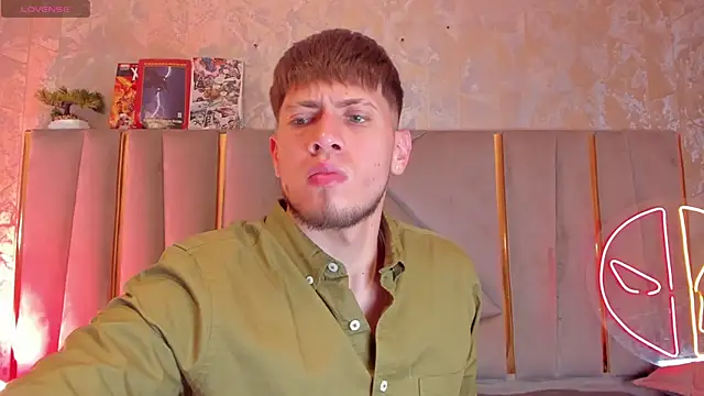 SebastianMaximoff online show from September 2025 07:30:01 PM