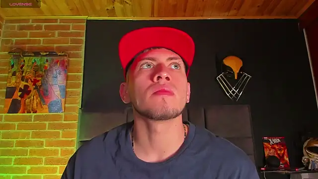 SebastianMaximoff online show from February 2025 01:19:02 PM