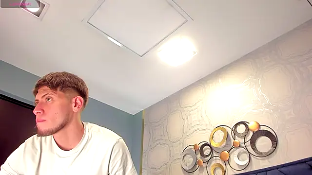 SebastianMaximoff online show from September 2025 12:18:02 PM