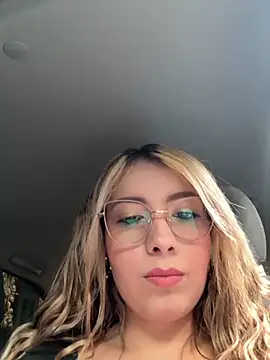 ValeriaHot69 online show from November 2025 03:12:02 PM