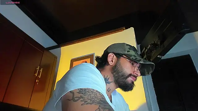 CamiloGray  online show from February 2026 02:08:01 PM