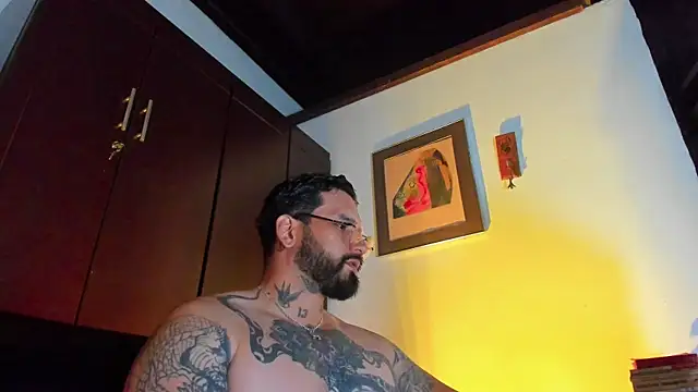 Snapshot of CamiloGray_ chatting on June 2026 01:45:01 PM CamiloGray online show from June 2026 01:45:01 PM