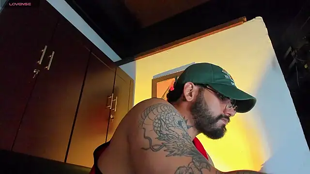 CamiloGray  online show from March 2026 02:13:01 PM