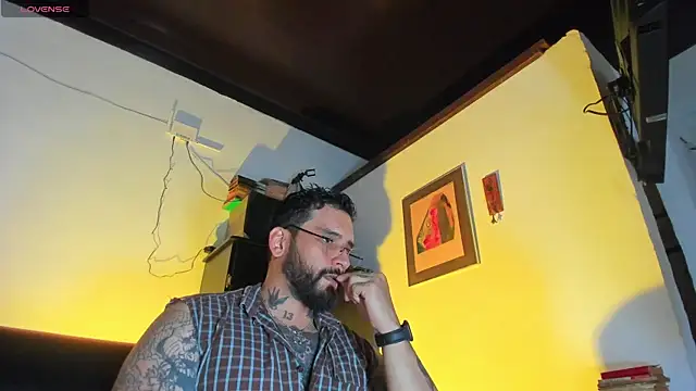 CamiloGray  online show from September 2025 02:23:02 PM