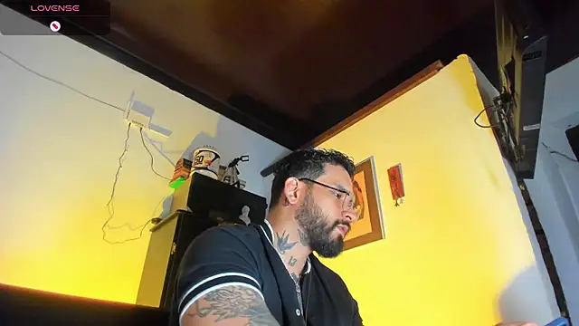 CamiloGray  online show from September 2025 02:55:01 PM