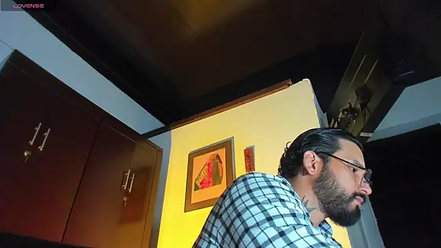 CamiloGray  online show from January 2026 03:38:02 PM