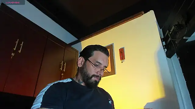 CamiloGray  online show from February 2026 02:17:02 PM