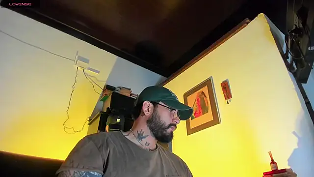 CamiloGray  online show from December 2025 10:43:01 AM