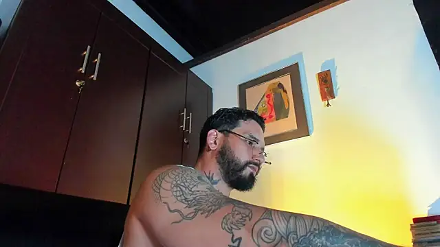 Snapshot of CamiloGray_ chatting on May 2026 03:21:01 PM CamiloGray online show from May 2026 03:21:01 PM