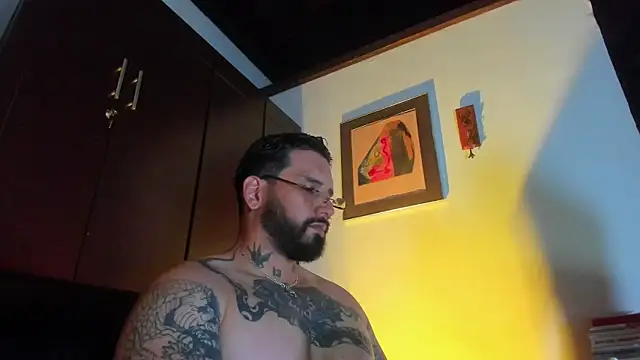 Snapshot of CamiloGray_ chatting on May 2026 02:35:02 PM CamiloGray online show from May 2026 02:35:02 PM
