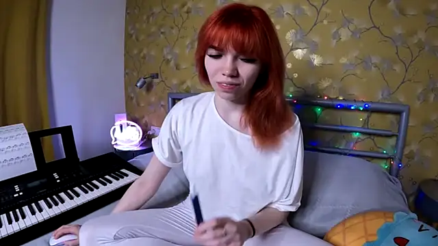 Snapshot of olivka-flower chatting on November 2025 07:14:02 PM olivka-flower online show from November 2025 07:14:02 PM