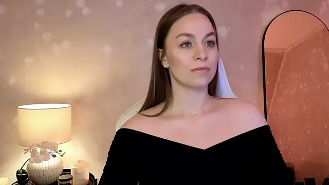 MilaFleur online show from October 2025 02:18:02 PM