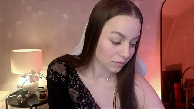 MilaFleur online show from November 2025 03:34:01 PM