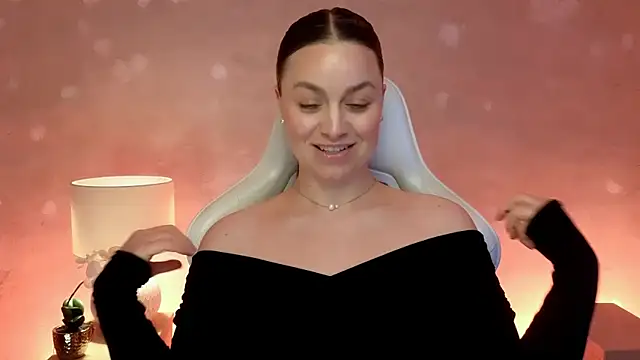 MilaFleur online show from February 2026 03:00:01 PM