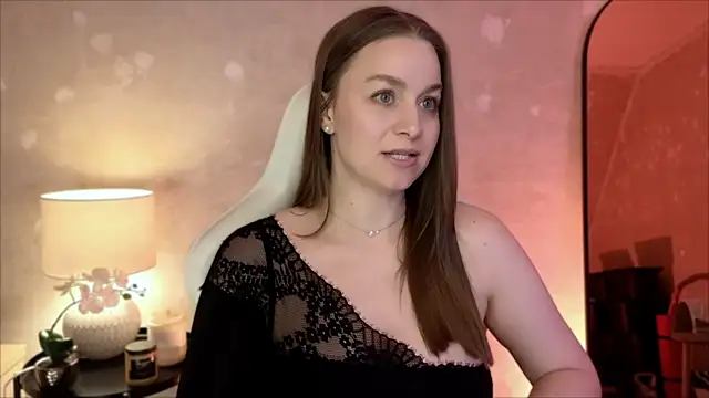 MilaFleur online show from December 2025 03:05:02 PM