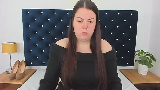 EvaLick online show from February 2025 06:16:02 AM