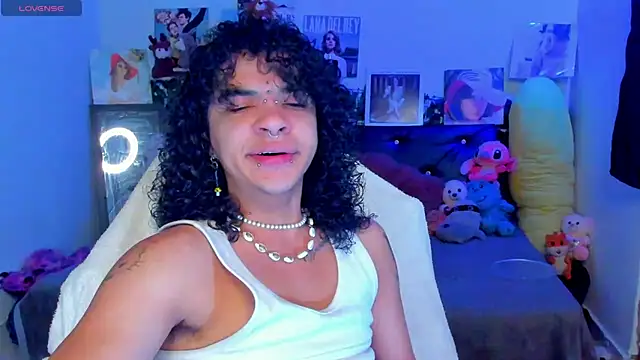 Snapshot of sweetvond_ chatting on March 2025 08:37:02 PM sweetvond  online show from March 2025 08:37:02 PM