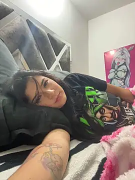 cutesarah  online show from January 2025 03:45:01 AM