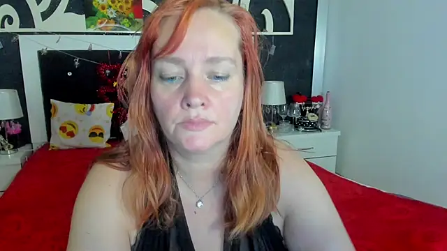 Snapshot of SinFulTitsDD chatting on February 2025 11:53:01 PM SinFulTitsDD online show from February 2025 11:53:01 PM