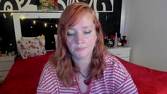 Snapshot of SinFulTitsDD chatting on January 2025 11:12:02 PM SinFulTitsDD online show from January 2025 11:12:02 PM