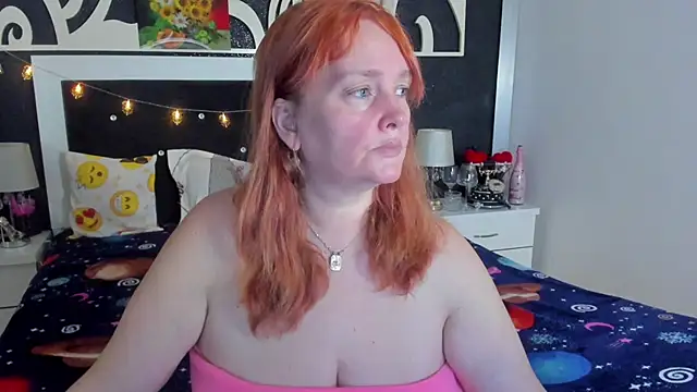 Snapshot of SinFulTitsDD chatting on February 2025 09:38:02 PM SinFulTitsDD online show from February 2025 09:38:02 PM