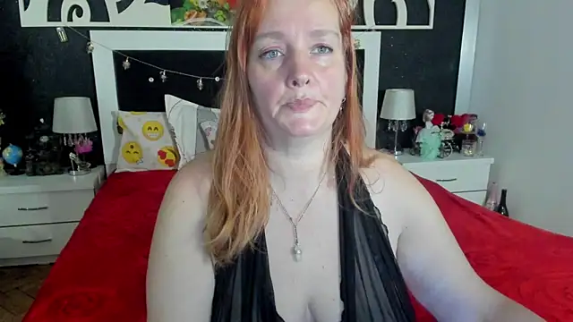 Snapshot of SinFulTitsDD chatting on March 2025 11:16:02 PM SinFulTitsDD online show from March 2025 11:16:02 PM