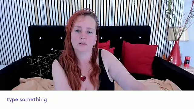 Snapshot of SinFulTitsDD chatting on November 2025 06:01:02 PM SinFulTitsDD online show from November 2025 06:01:02 PM