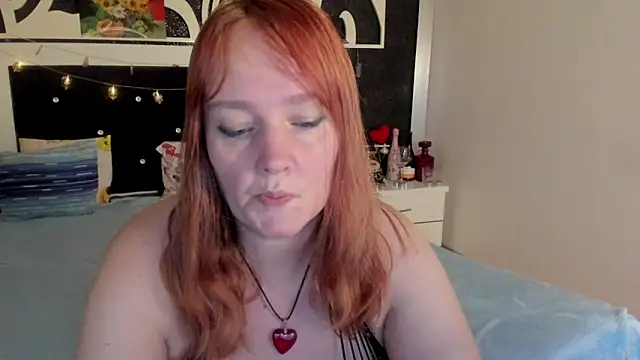 Snapshot of SinFulTitsDD chatting on January 2025 07:13:02 PM SinFulTitsDD online show from January 2025 07:13:02 PM