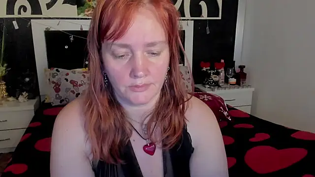 Snapshot of SinFulTitsDD chatting on January 2025 07:42:01 PM SinFulTitsDD online show from January 2025 07:42:01 PM