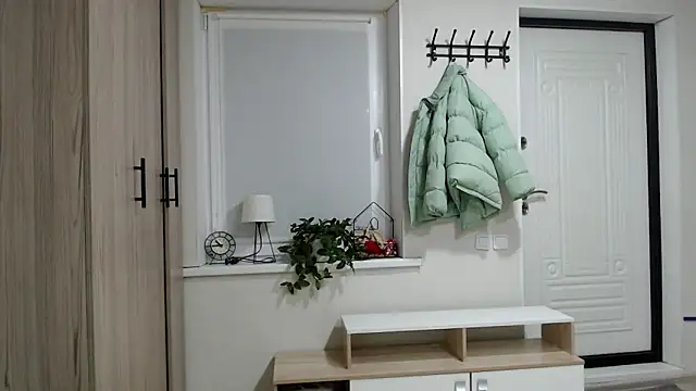 Snapshot of increible_della chatting on November 2025 08:53:01 PM increible della online show from November 2025 08:53:01 PM