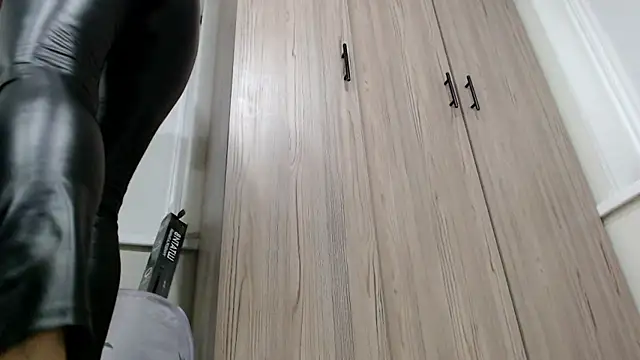 increible della online show from February 2026 08:22:01 PM