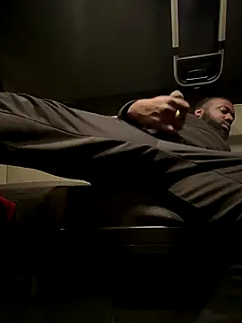 Snapshot of waakenda chatting on November 2025 12:11:01 AM waakenda online show from November 2025 12:11:01 AM