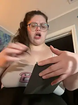 Snapshot of ItsBunniBabe chatting on June 2026 01:44:02 AM ItsBunniBabe online show from June 2026 01:44:02 AM