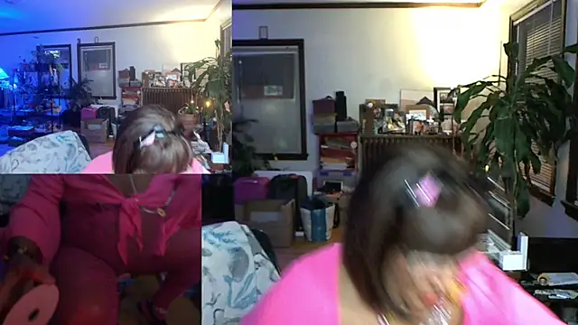 Snapshot of Gray-Platinum-Orchid chatting on January 2025 07:11:01 AM Gray-Platinum-Orchid online show from January 2025 07:11:01 AM