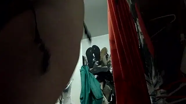 Snapshot of Cataleia21 chatting on October 2025 10:50:02 AM Cataleia21 online show from October 2025 10:50:02 AM