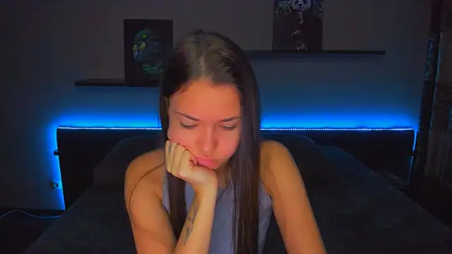 AlexaBarkley online show from October 2025 12:11:01 AM
