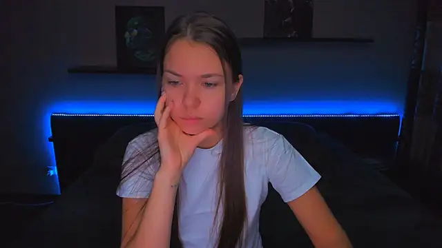 AlexaBarkley online show from November 2025 12:14:02 AM