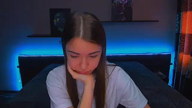 AlexaBarkley online show from March 2025 06:30:02 AM