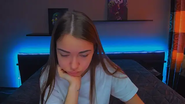 AlexaBarkley online show from March 2025 03:25:01 AM